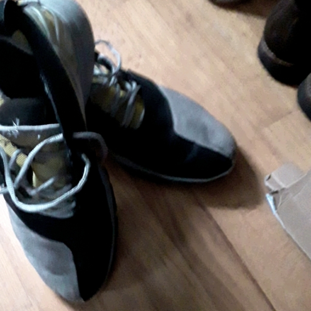 Nike gray yellow and black high top